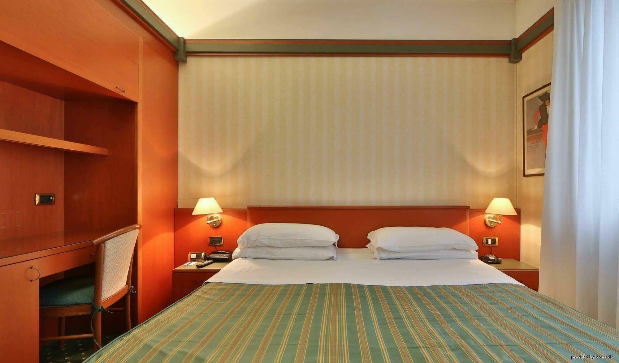Jet Hotel, Sure Hotel Collection By Best Western Gallarate Luaran gambar